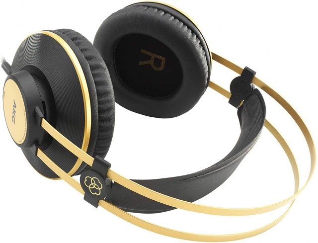 AKG K92 Closed Back - Auriculares de diadema cerrados (200 mW, 32 Ohmios, 113 dB, 3 m), color negro