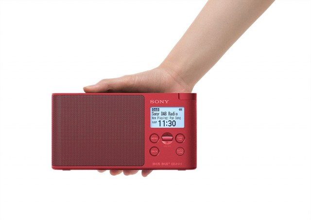 Sony XDRS41DR.EU8 - Radio portátil Digital (Dab/Dab+/FM, Altavoz, 5 presintonías Digitales y 5 analógicas, Pantalla LCD, Temporizador, Adaptador CA) Rojo